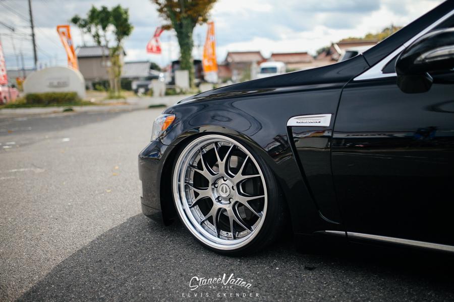  Lexus LS460L by Aimgain 2014 года  (фото 10 из 11)